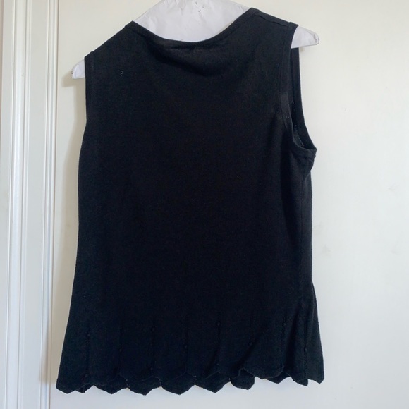Merona Womens Black V-Neck Tank Top - Picture 2 of 3